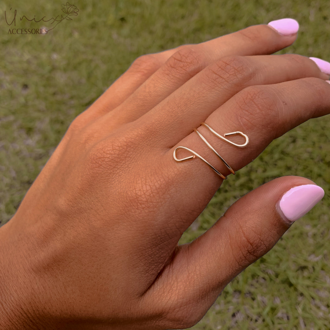 Curved Ring